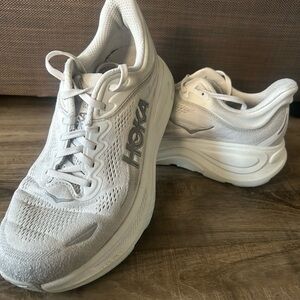 Hoka women’s Bondi 9 running shoes
